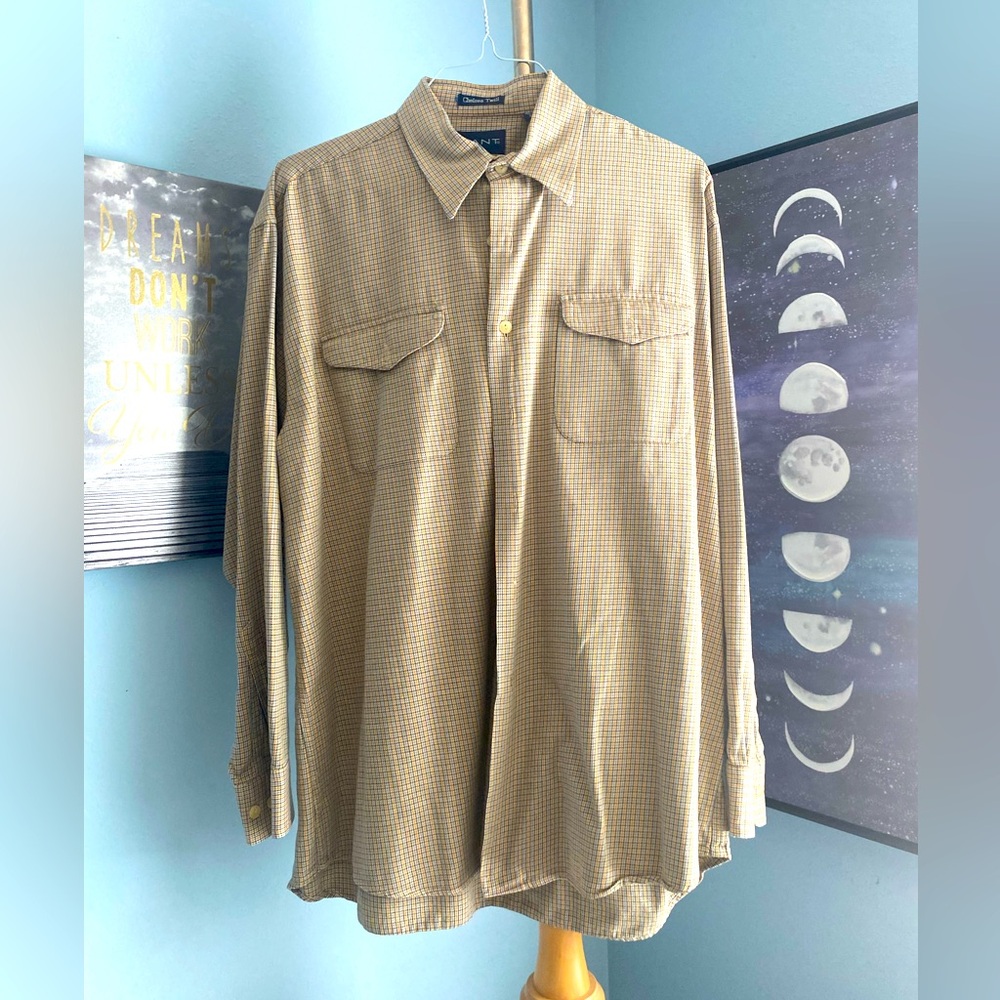 Classic twill yellow and blue button down size L shirt
